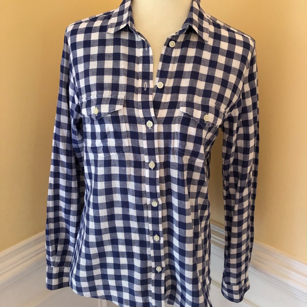 Banana Republic blue and white gingham button down